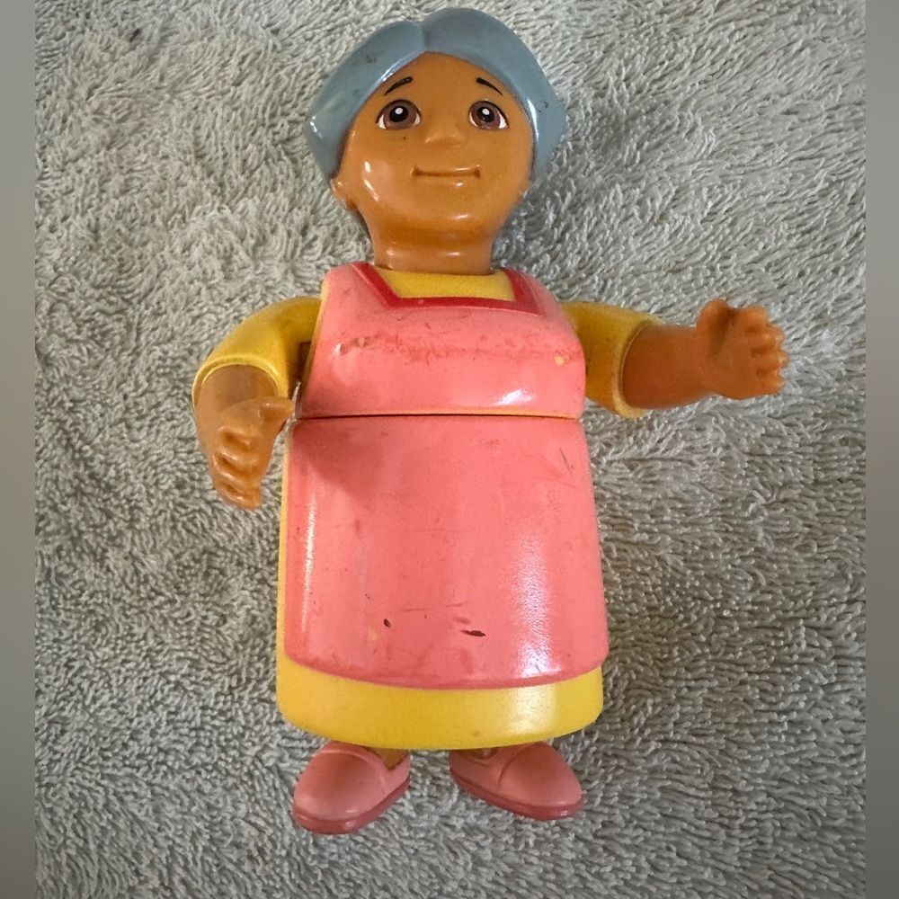 Nickelodeon Dora The Explore Grandma Abuela Dollhouse Action Figure Mattel Toy